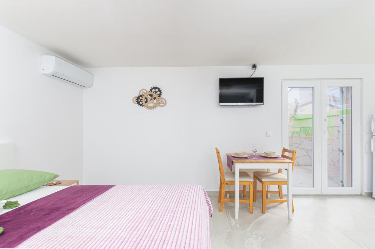Studio Apartment Mali Medulin Dış mekan fotoğraf